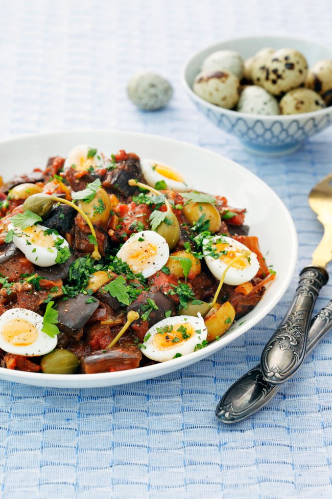 Sitsiilia pommusalat food